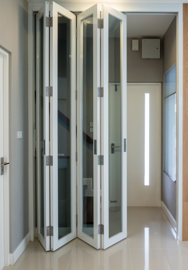bifold door Holborn, Strand, Covent Garden, WC2
